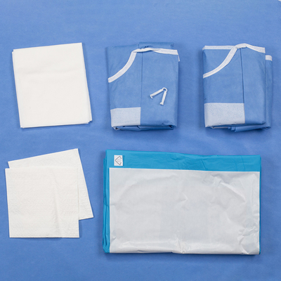 O bloco cirúrgico da entrega do bloco estéril descartável médico do nascimento da cirurgia sob as nádegas drapeja o grupo